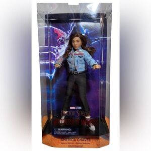 Disney Marvel ☄️Doctor Strange America Chavez Doll Special Edition New with Box